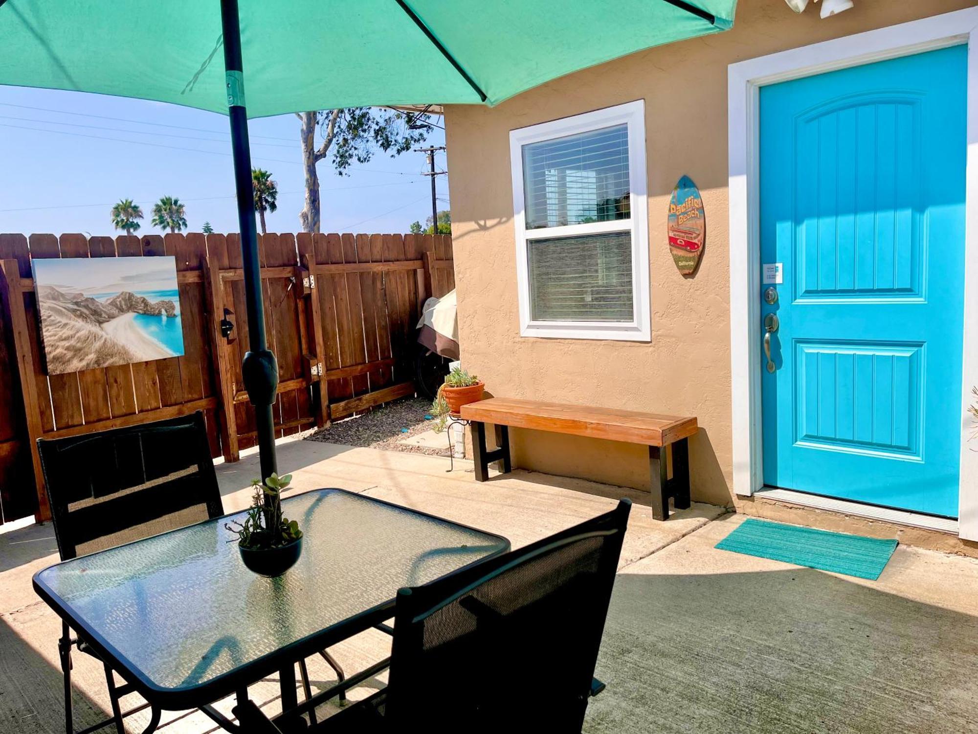 Cozy Beach Cottage With Bicycles San Diego Exterior photo